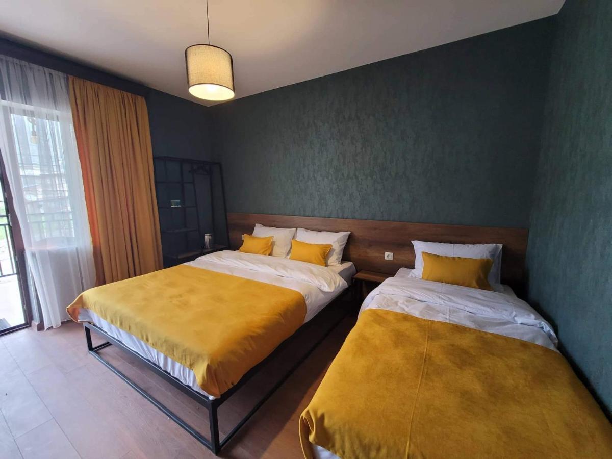 Paradise Inn Kazbegi ภายนอก รูปภาพ